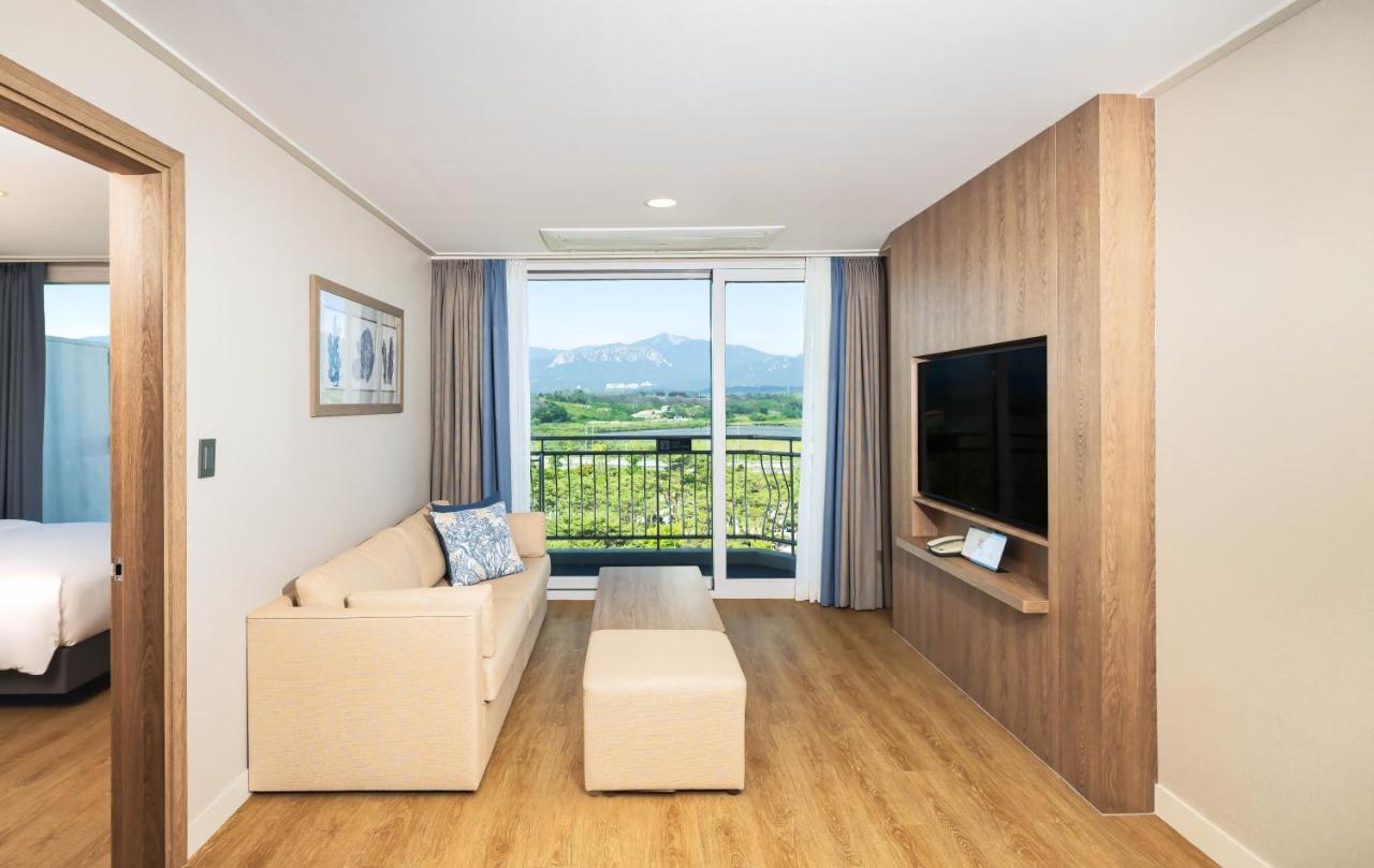 Kensington Resort Seorak Beach Sokčcho Exteriér fotografie